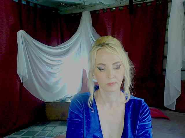 KatrinExcite webcam