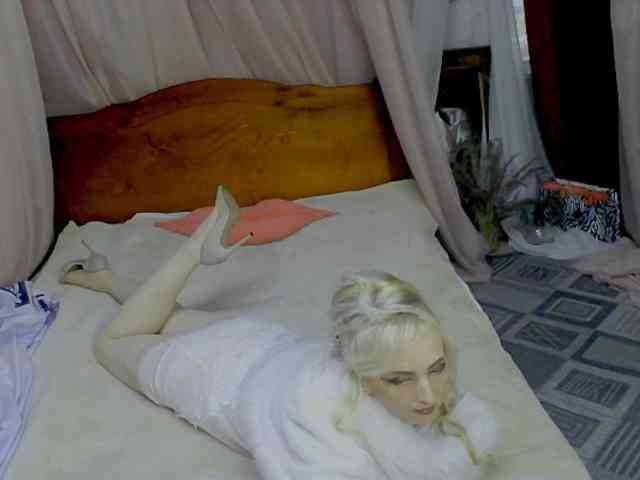 KatrinExcite webcam