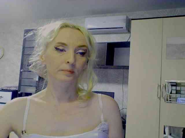 KatrinExcite webcam
