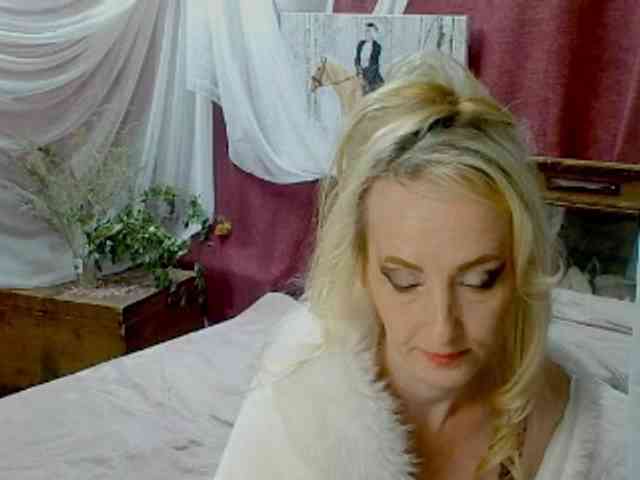 KatrinExcite webcam
