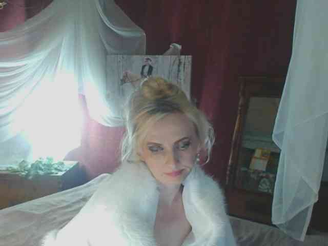KatrinExcite webcam