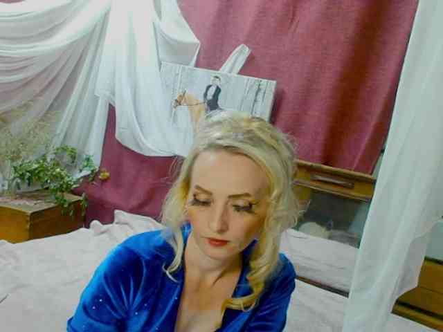 KatrinExcite webcam