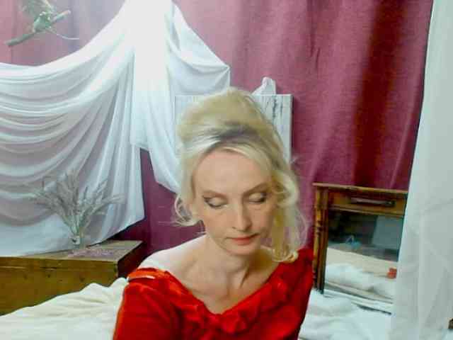 KatrinExcite webcam