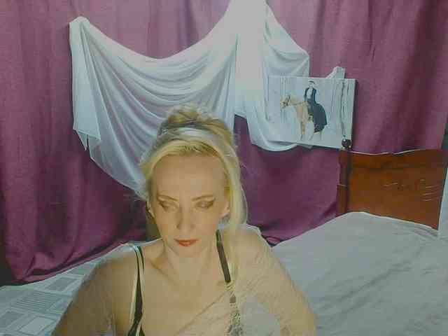 KatrinExcite webcam