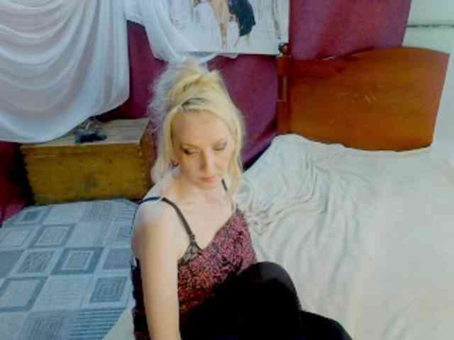 KatrinExcite webcam