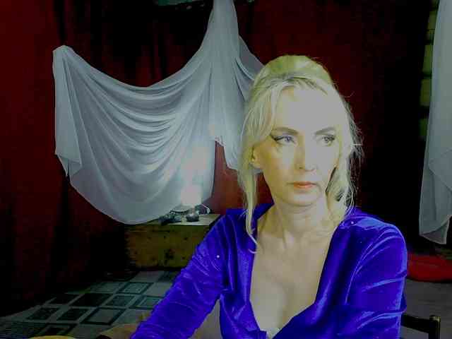 KatrinExcite webcam