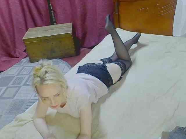 KatrinExcite webcam