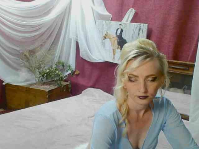 KatrinExcite webcam