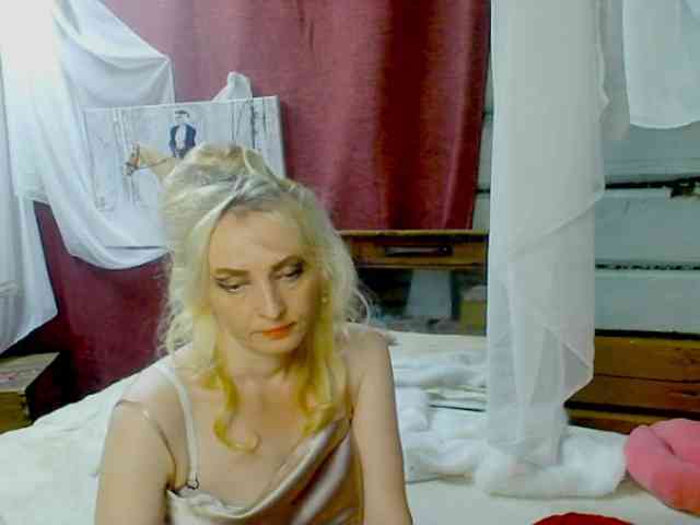 KatrinExcite webcam