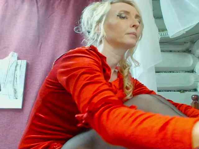 KatrinExcite webcam