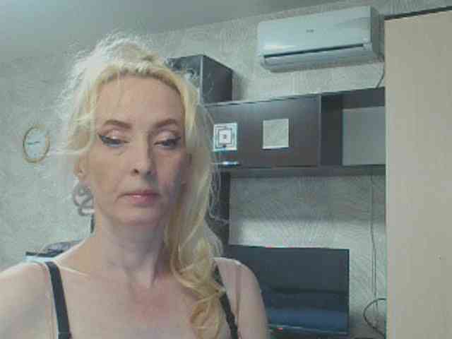 KatrinExcite webcam