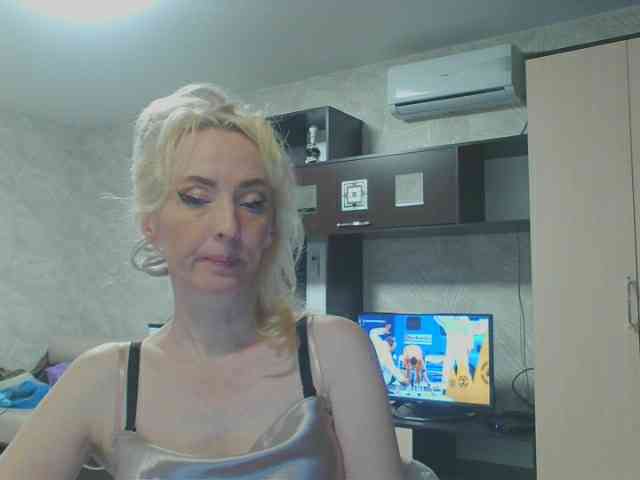 KatrinExcite webcam