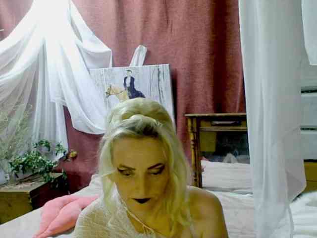 KatrinExcite webcam