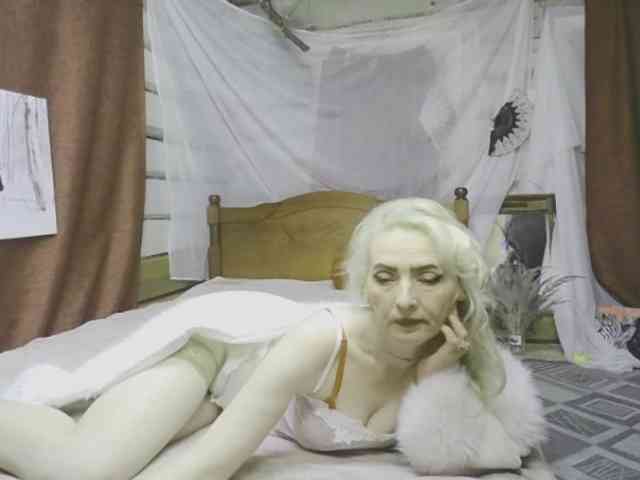 KatrinExcite webcam