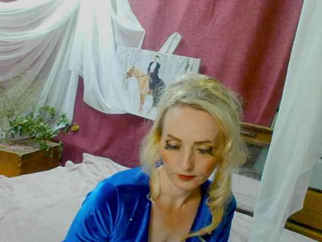 KatrinExcite webcam