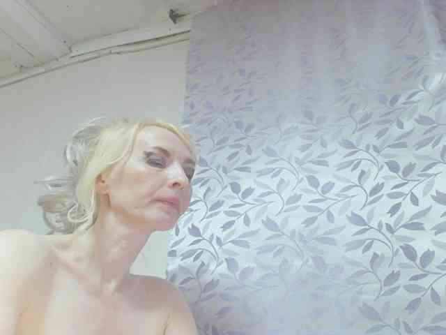 KatrinExcite webcam