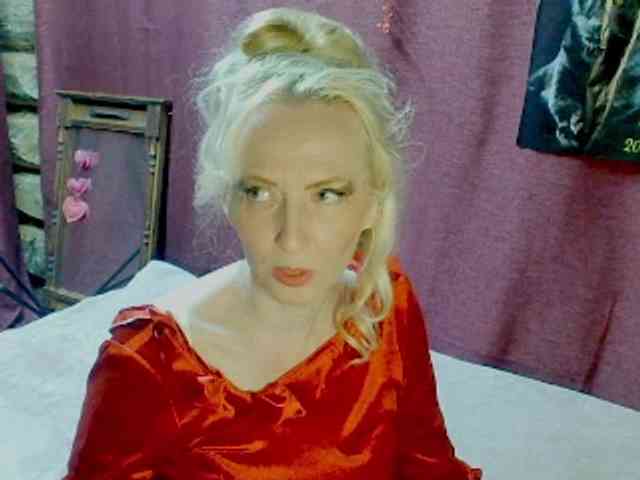 KatrinExcite webcam