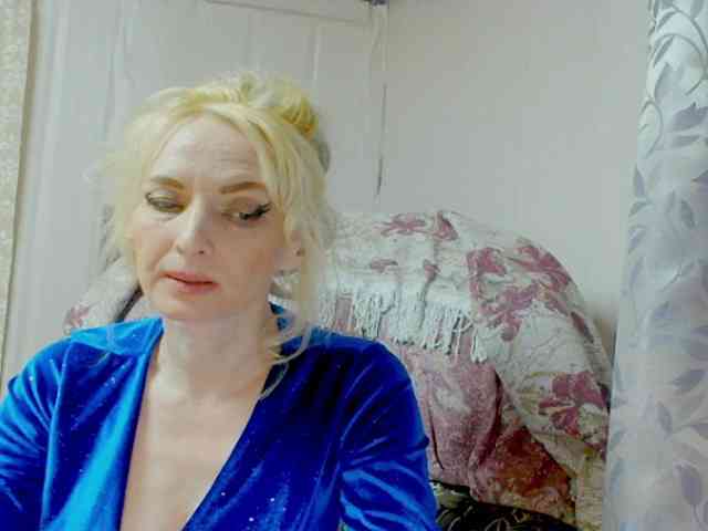 KatrinExcite webcam