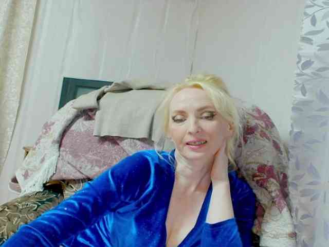 KatrinExcite webcam