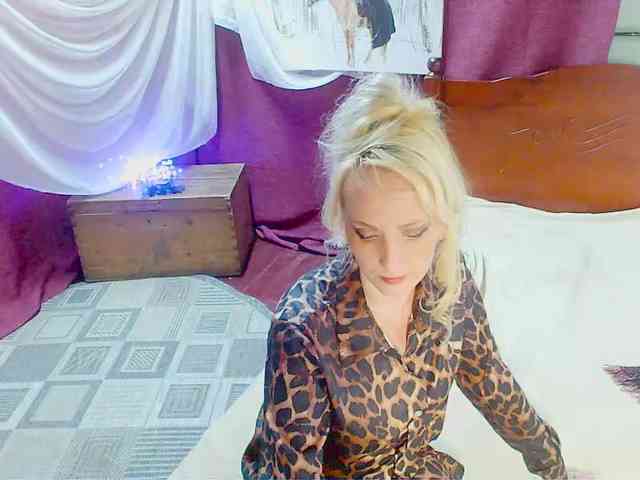 KatrinExcite webcam