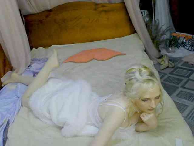 KatrinExcite's webcam live show