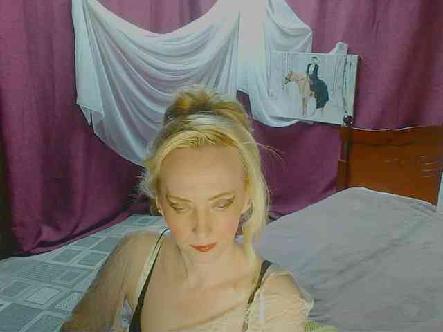 KatrinExcite webcam