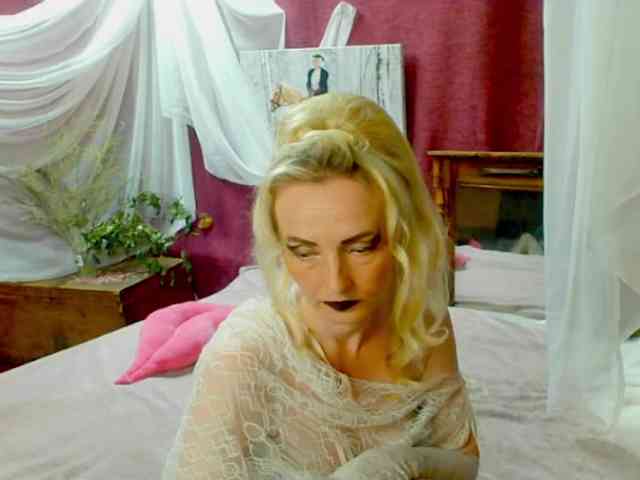 KatrinExcite webcam