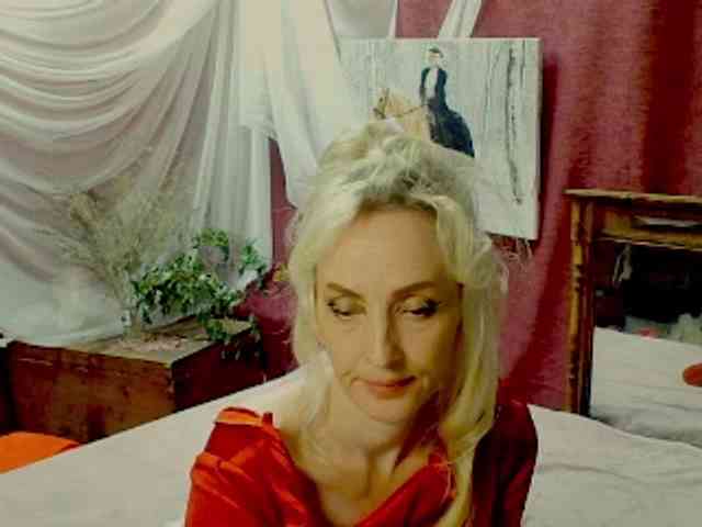 KatrinExcite webcam