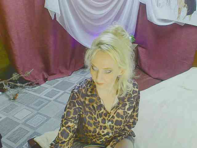 KatrinExcite webcam