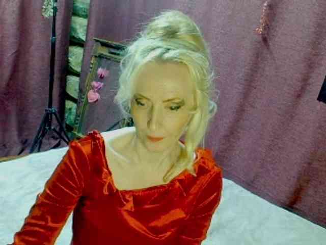 KatrinExcite webcam