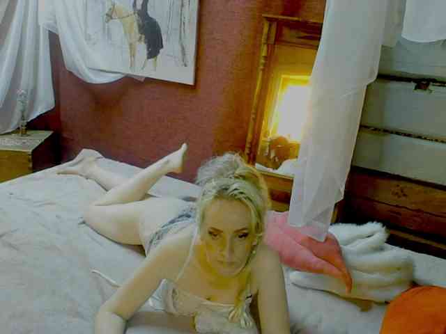 KatrinExcite webcam