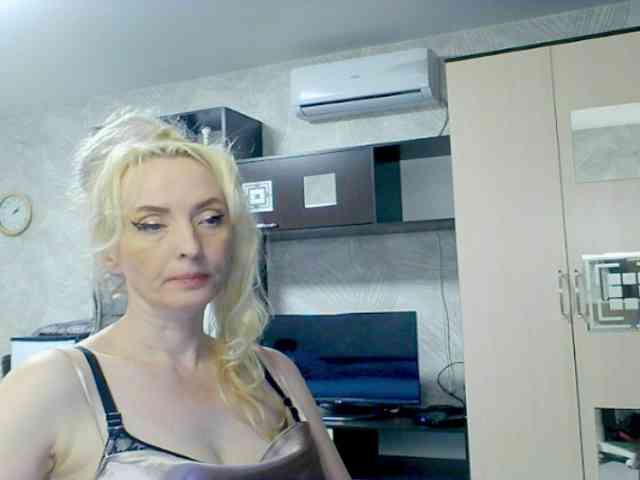 KatrinExcite webcam