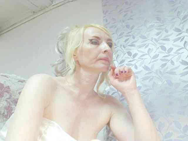 KatrinExcite webcam