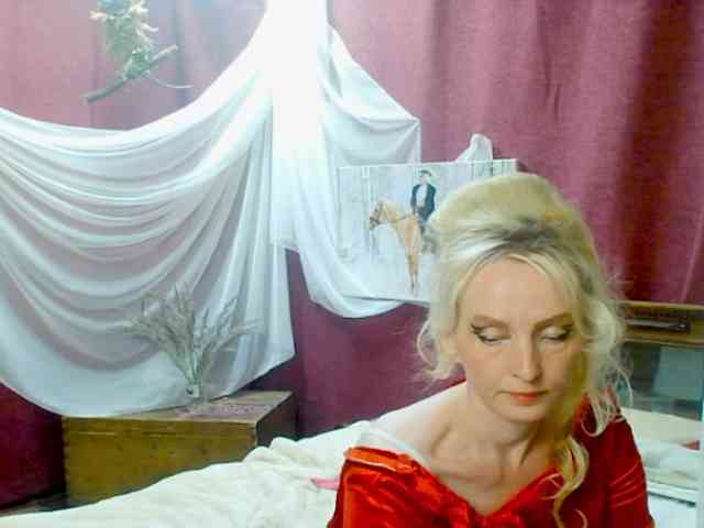 KatrinExcite webcam