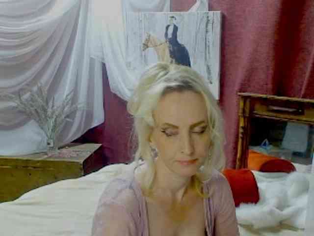 KatrinExcite webcam