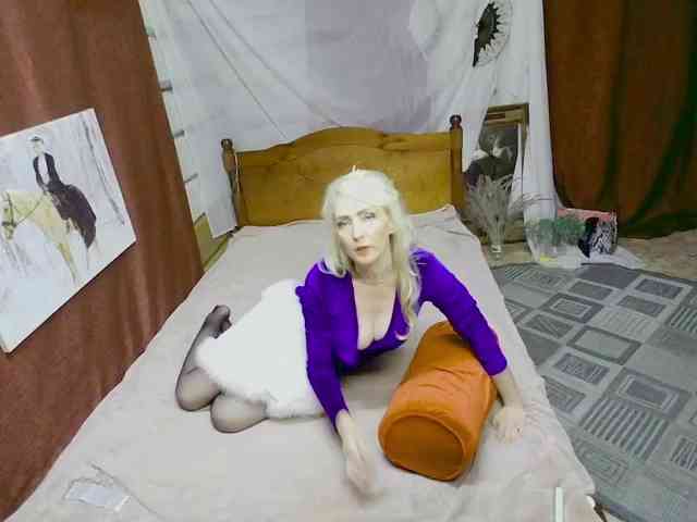 KatrinExcite webcam