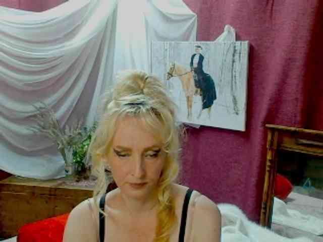KatrinExcite webcam