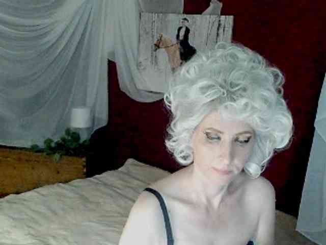 KatrinExcite webcam