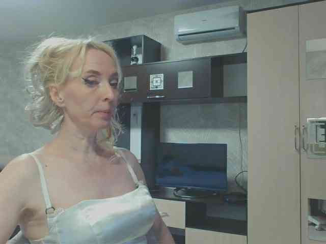 KatrinExcite webcam