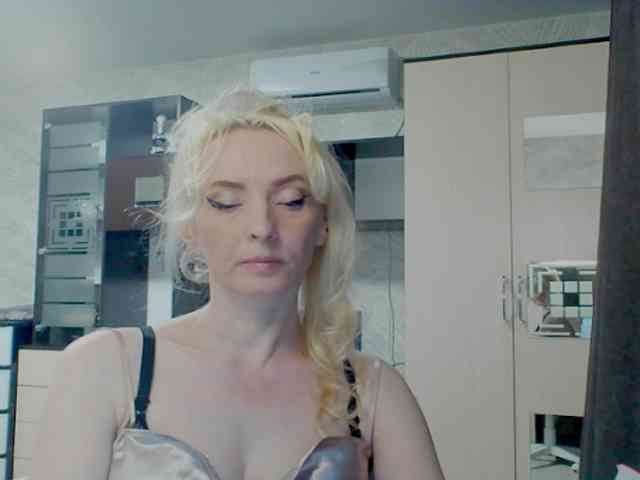 KatrinExcite webcam