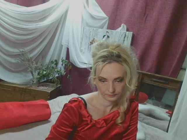 KatrinExcite webcam