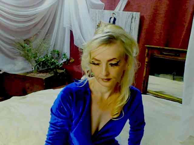 KatrinExcite webcam