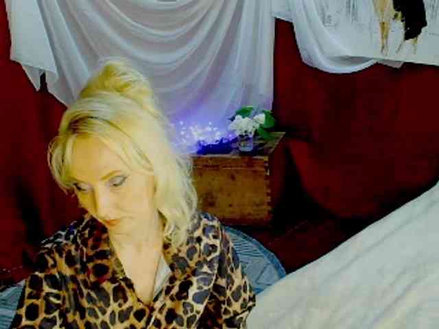 KatrinExcite webcam
