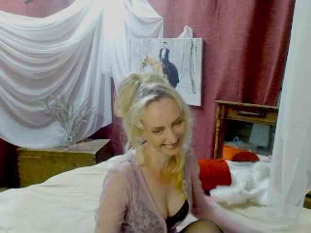 KatrinExcite webcam
