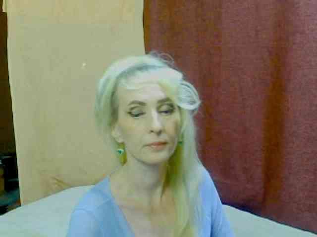 KatrinExcite webcam