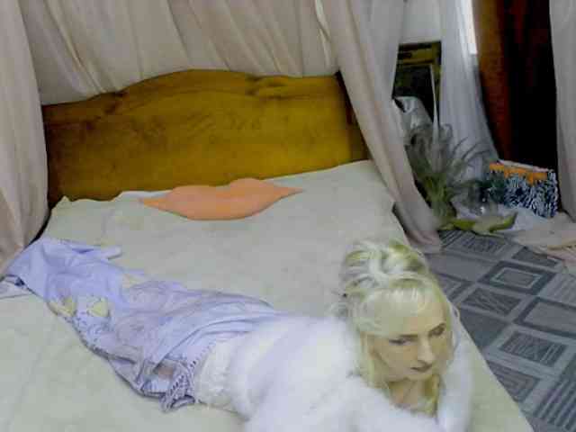 KatrinExcite webcam