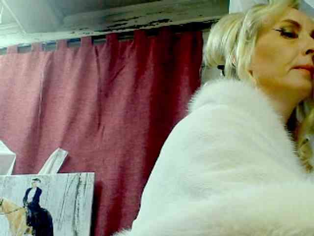 KatrinExcite webcam