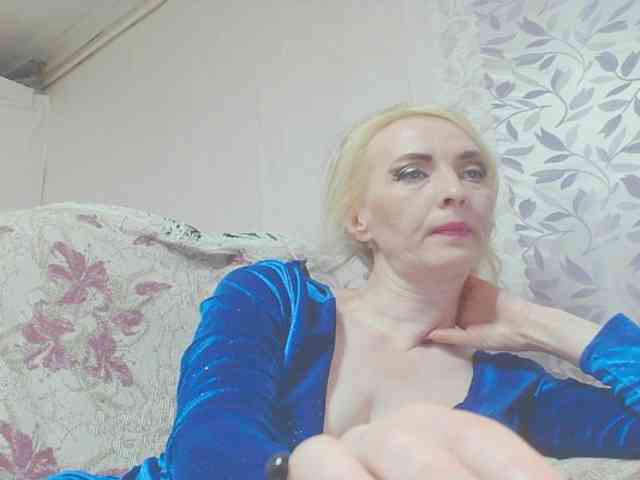 KatrinExcite webcam