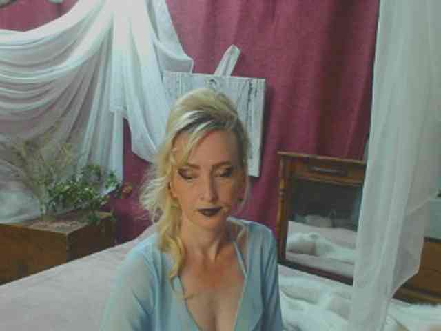 KatrinExcite webcam