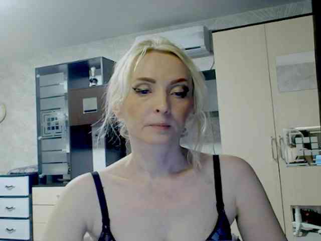 KatrinExcite webcam